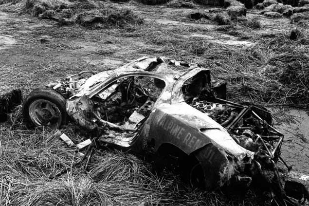 Mauro Bianchi’s charred Alpine A220 after his 1968 Le Mans crash 